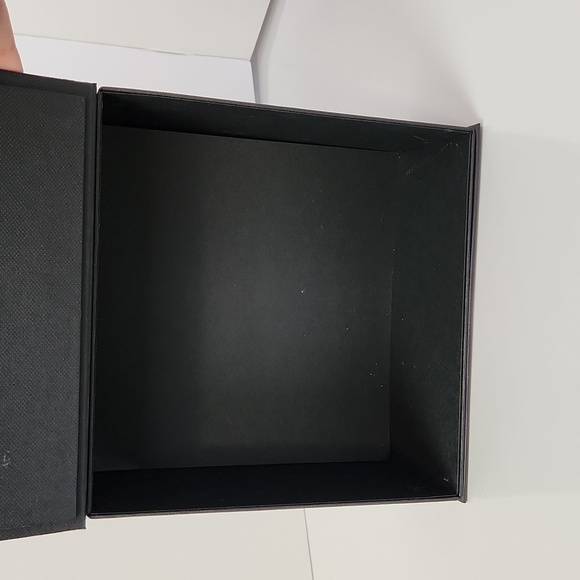 Dior Black Magnetic Square Empty Box Sleek Designer Luxury - Picture 10 of 10